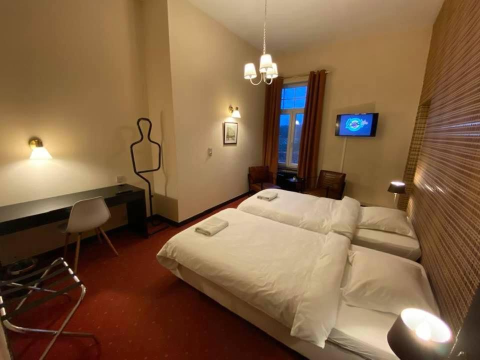 Le Tri Renard Spa Exteriör bild
